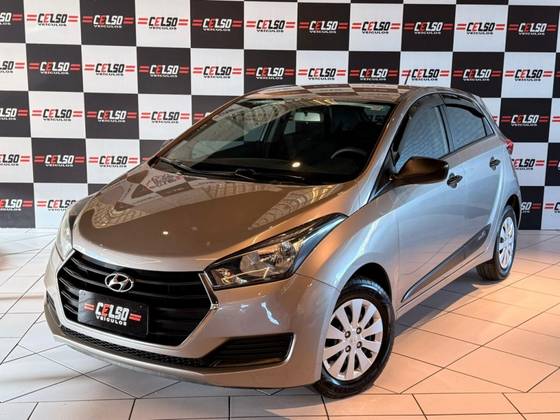 HYUNDAI HB20 1.0 COMFORT 12V FLEX 4P MANUAL